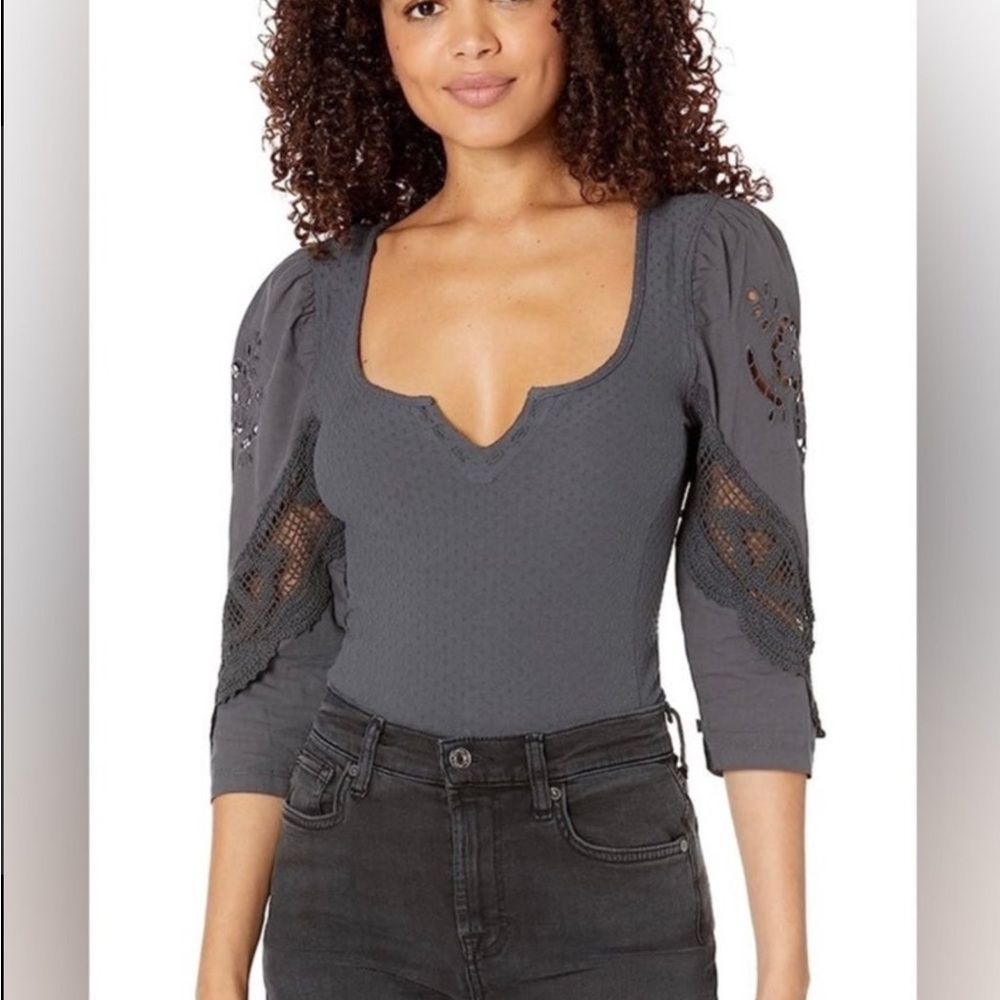 Free People NWT gray knit top with embroidered and crocheted 3/4 woven sleeves